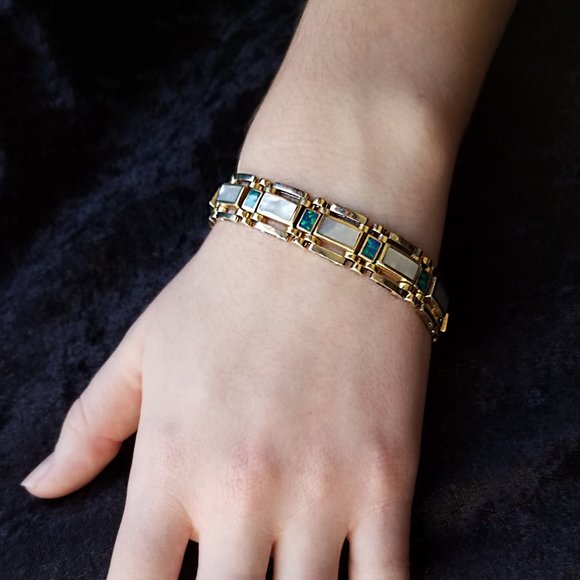 14K Gold Bracelet Ammolite and Mother of Pearl - Picture 6 of 9